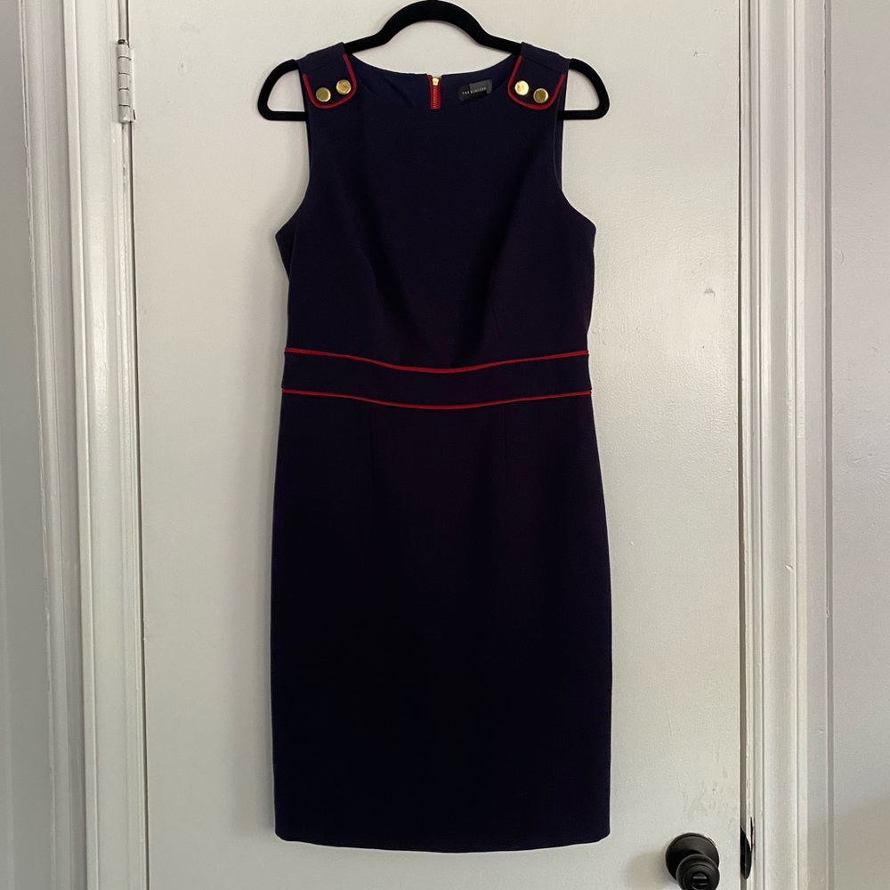 LIKE🆕 The Limited Sleeveless Pencil Dress